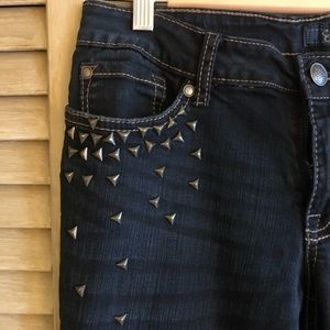 Jessica Simpson studded ankle crop jeans Size 29
